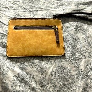 Small leather b.o.c. Wallet